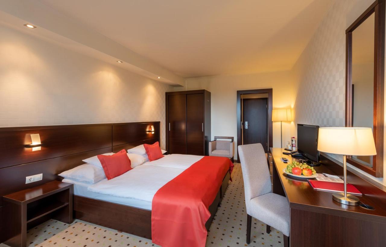 Hunguest Hotel Gyula Dış mekan fotoğraf