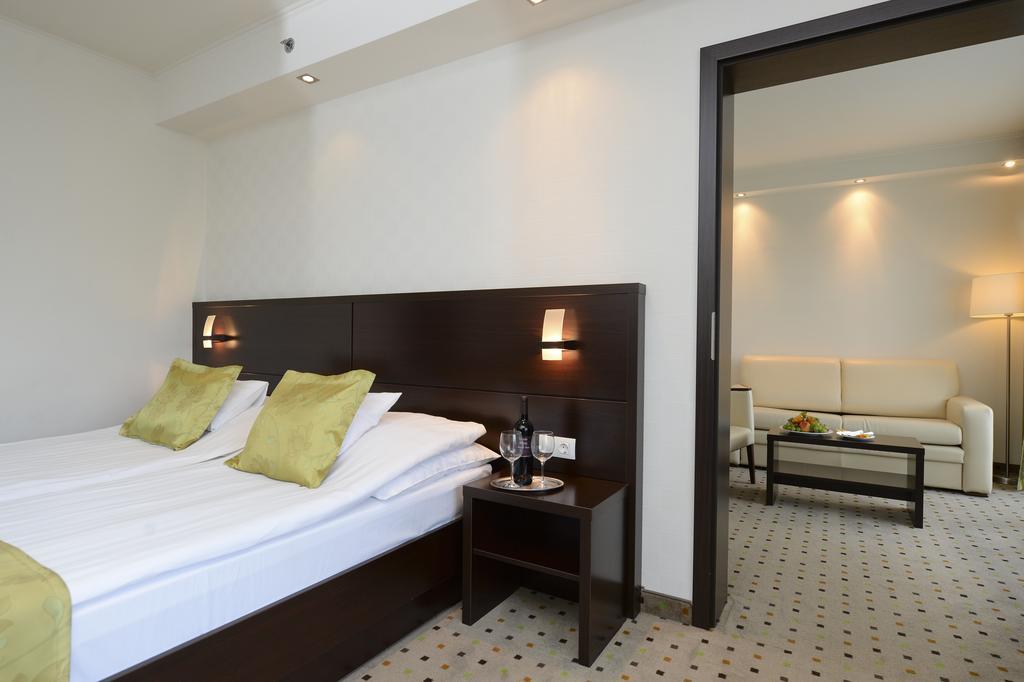 Hunguest Hotel Gyula Dış mekan fotoğraf